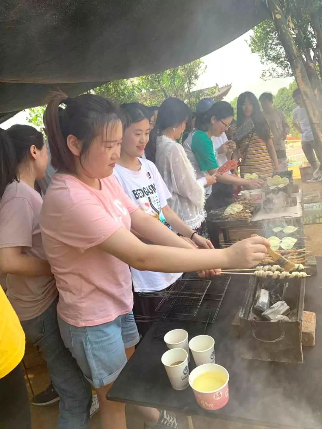 巨精團(tuán)建 | 打卡后官湖濕地公園，頂住高溫出來(lái)燒烤的都是真愛(ài)呀~